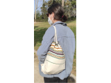 Mochila Etnica estilo Jacquard. Color Crudo-Multicolor